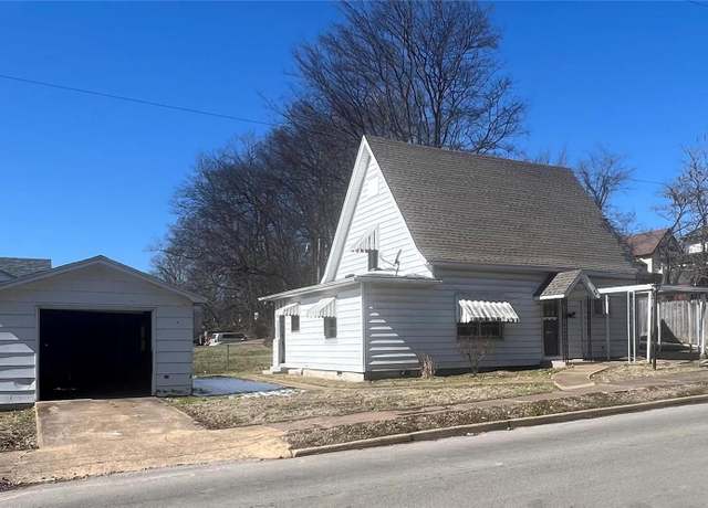 Property at 415 N 5th, Poplar Bluff, MO 63901, 3 beds, 2 baths