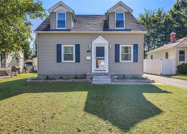 Property at 112 National Ter, Collinsville, IL 62234, 3 beds, 1.5 baths