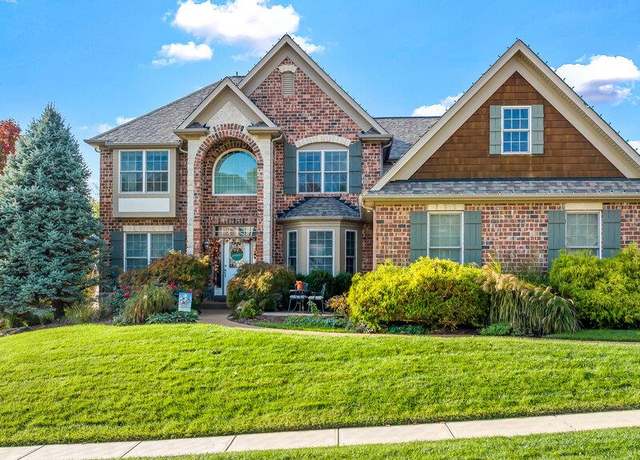 Property at 2418 Christopher View Dr, St Louis, MO 63129, 4 beds, 4.5 baths