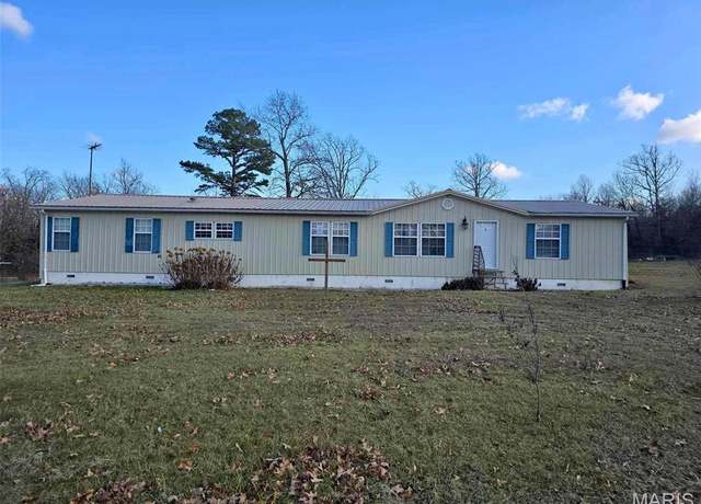 Property at 12936 Highway 17, Plato, MO 65552, 4 beds, 2 baths