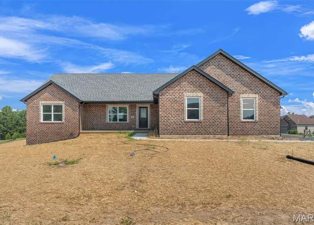 Property at 397 Arvel Ln, Washington, MO 63090, 3 beds, 2.5 baths
