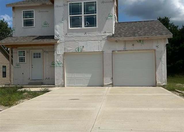 Property at 1514 Orchard Lakes Cir, Belleville, IL 62220, 3 beds, 2.5 baths