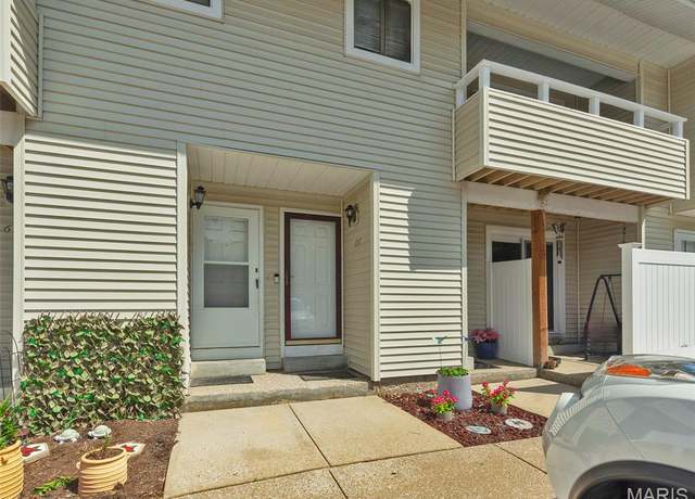 Property at 657 Summer Winds Ln Unit E, St Peters, MO 63376, 2 beds, 2 baths