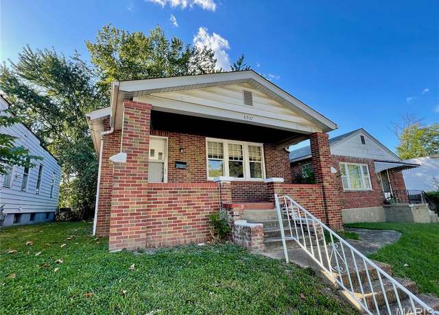Property at 8937 Edna St, St Louis, MO 63147, 3 beds, 1 bath