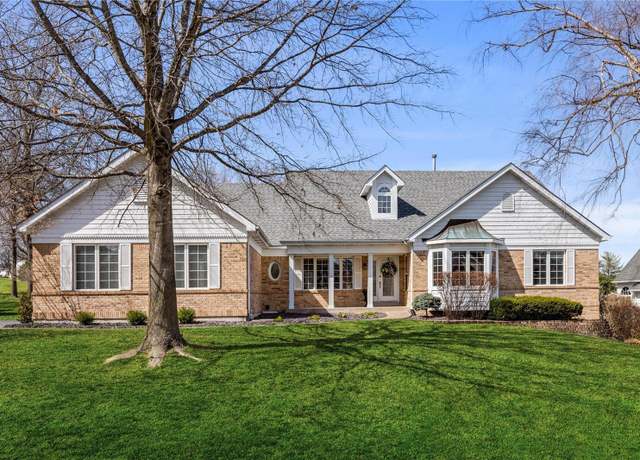 Property at 567 Malinmor Dr, Weldon Spring, MO 63304, 4 beds, 3.5 baths