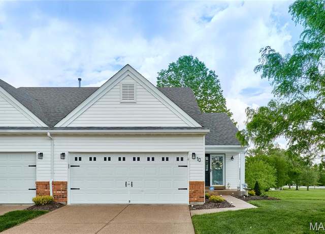 Property at 10 Warshire Ct Ct Unit 67B, O'fallon, MO 63366, 2 beds, 1.5 baths