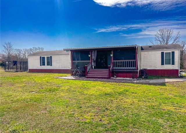 Property at 934 County Road 68, Bixby, MO 65439, 3 beds, 2 baths