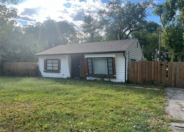 Property at 11821 Larimore Rd, St Louis, MO 63138, 2 beds, 1 bath
