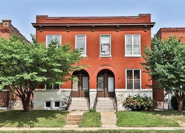 Property at 545 Bates St, St Louis, MO 63111, 4 beds, 4 baths