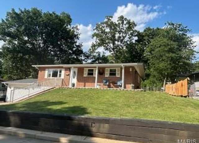 Property at 530 Cedar Ln, Festus, MO 63028, 3 beds, 2 baths