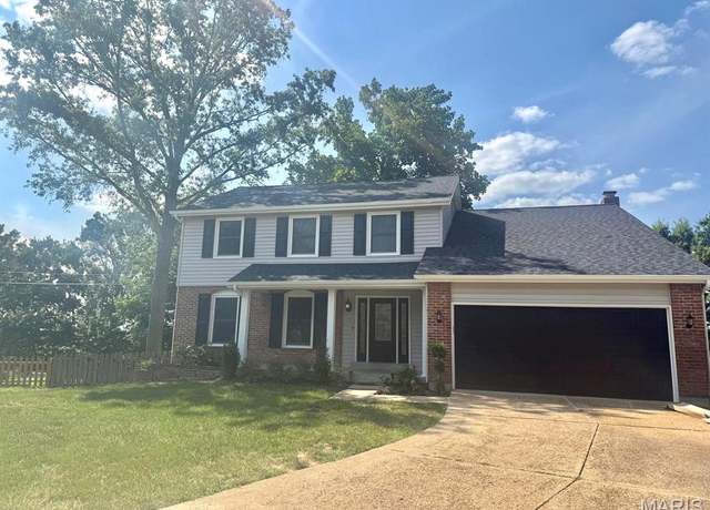Property at 3715 Pinon Pine Ct, St Louis, MO 63129, 4 beds, 2.5 baths