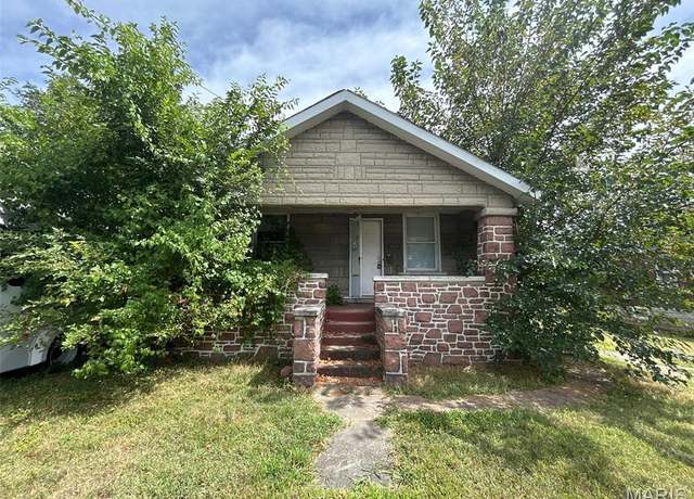 Property at 5820 Helen Ave, Jennings, MO 63136, 2 beds, 1 bath