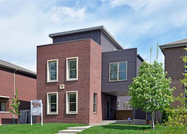 Property at 4376 Washington Blvd, St Louis, MO 63108, 3 beds, 2.5 baths