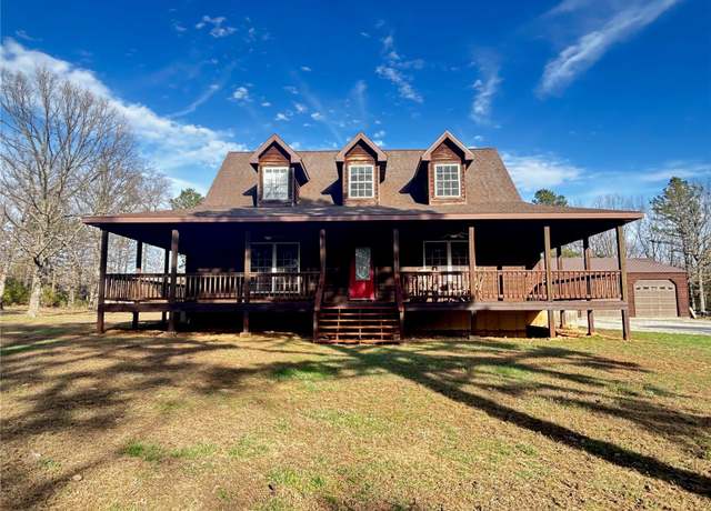 Property at 12530 Van Cleve Dr, Licking, MO 65542, 4 beds, 2 baths