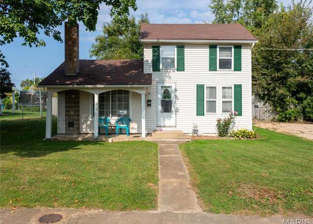 Property at 117 Twin St, Bonne Terre, MO 63628, 3 beds, 1 bath