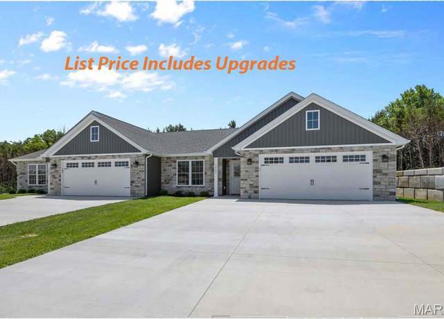 Property at 1547 Hickory Lndg, De Soto, MO 63020, 2 beds, 2 baths