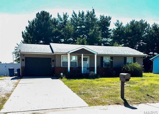 Property at 518 Buckeye Dr, Troy, IL 62294, 3 beds, 1 bath