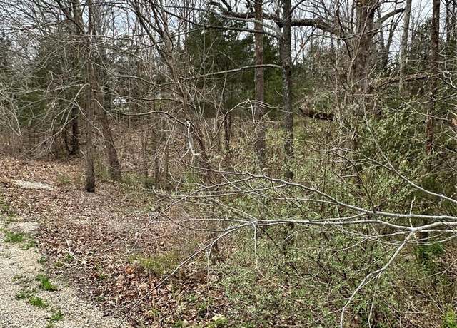 Property at 2023 Lakeshore Dr, Cuba, MO 65453