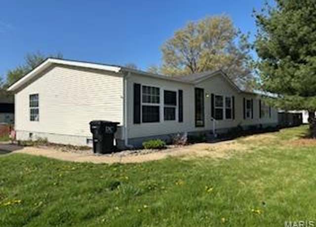 Property at 110 Trackside Farm Rd, Troy, MO 63379, 3 beds, 2 baths