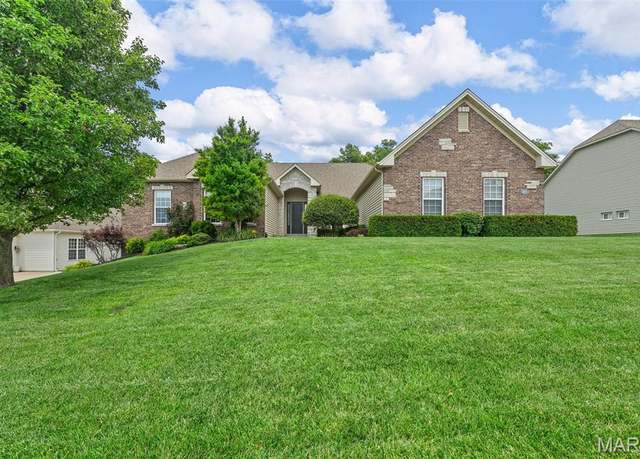 Property at 205 Wyndharbor Ct, Wentzville, MO 63385, 4 beds, 2.5 baths