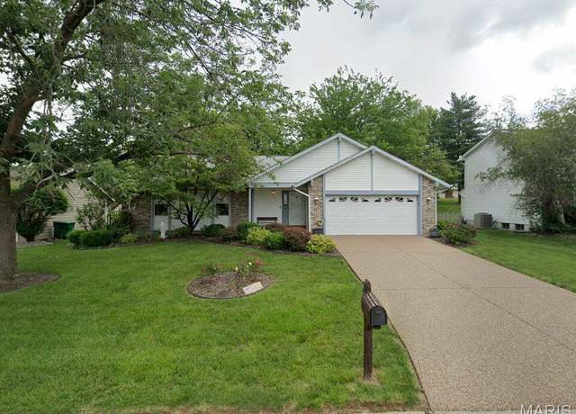 Property at 42 Dugan Ct, MO 63304, 3 beds, 3 baths