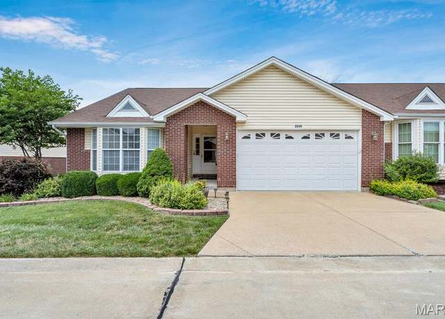 Property at 2014 Chapel Hill Xing, St Peters, MO 63376, 3 beds, 3.5 baths