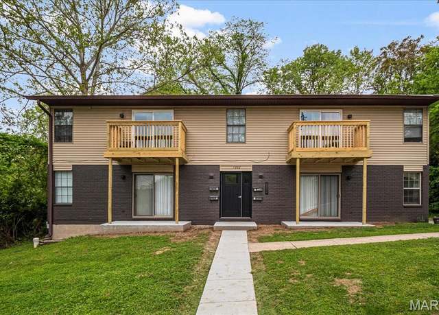 Property at 1002 Cherokee Dr, Collinsville, IL 62234, 8 beds, 4 baths