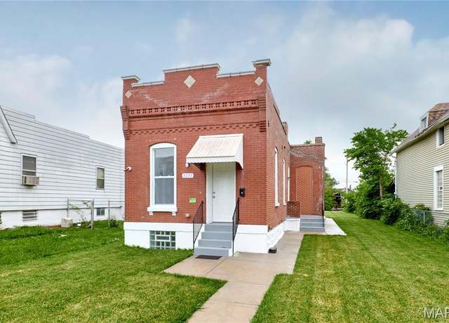 Property at 4275 E Ashland Ave, St Louis, MO 63115, 2 beds, 1 bath