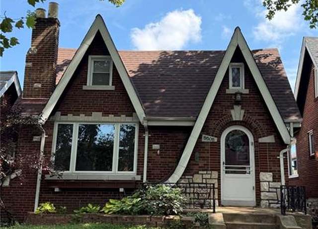 Property at 5505 Lisette Ave, St Louis, MO 63109, 2 beds, 2 baths