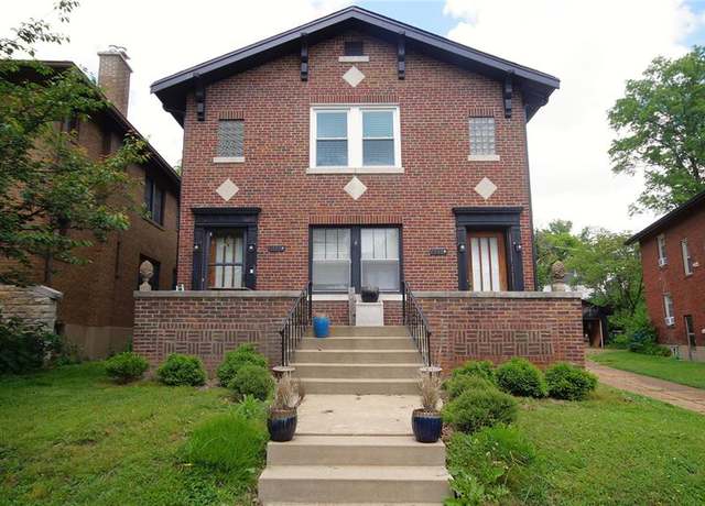Property at 7333 Lindell Blvd, St Louis, MO 63130, 4 beds, 2 baths
