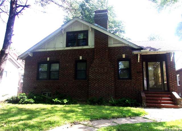 Property at 7622 Springdale Dr, Pasadena Park, MO 63121, 2 beds, 1 bath