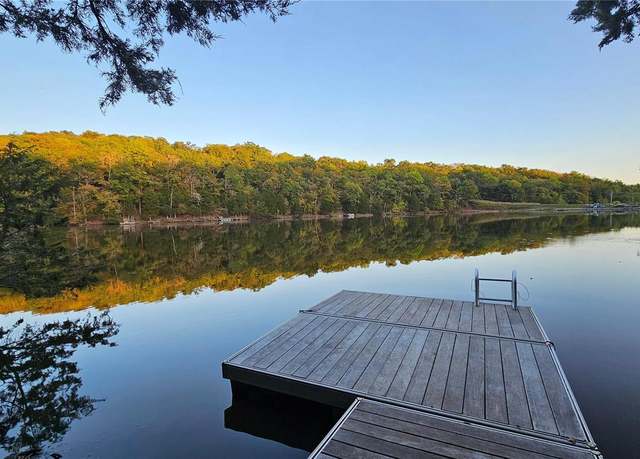 Property at 950 Long Bow Dr, Lake Sherwood, MO 63357