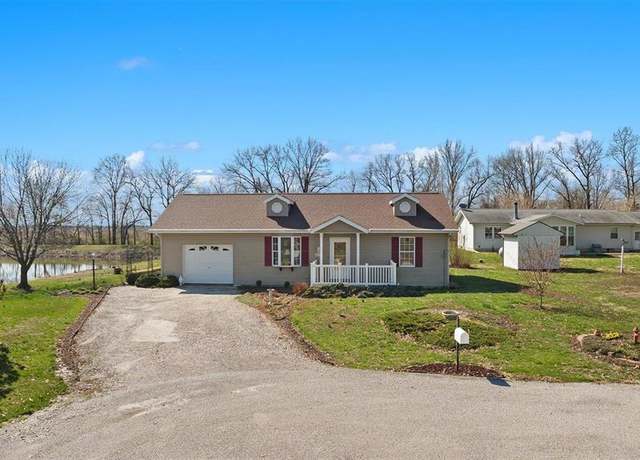 Property at 10 Mallard Dr, Carlyle, IL 62231, 2 beds, 1 bath