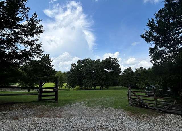 Property at 12401 Squirrel Run, Wright City, MO 63390