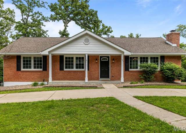 Property at 102 Tiger Dr, Wentzville, MO 63385, 3 beds, 3 baths