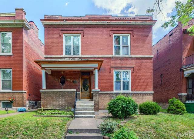 Property at 3001 Victor St, St Louis, MO 63118, 4 beds, 2 baths