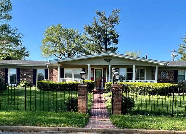 Property at 459 Southside Ave, St Louis, MO 63119, 3 beds, 2 baths