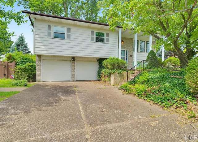 Property at 2631 Georgia Dr, Arnold, MO 63010, 3 beds, 2 baths