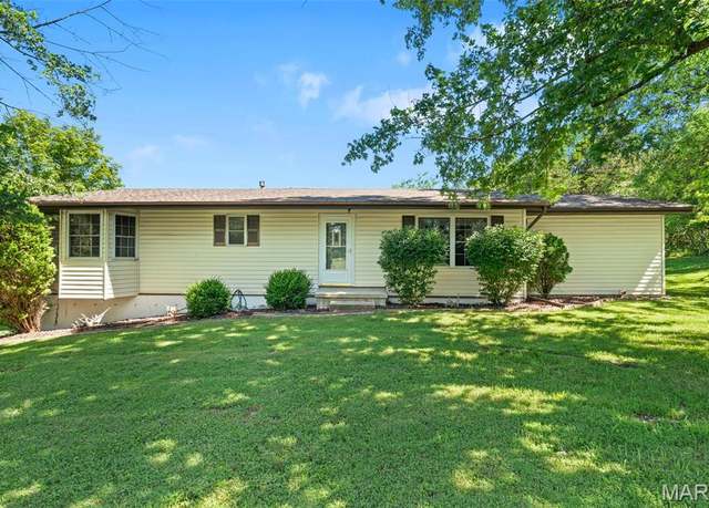 Property at 4235 Highway 50, Leslie, MO 63056, 3 beds, 2 baths