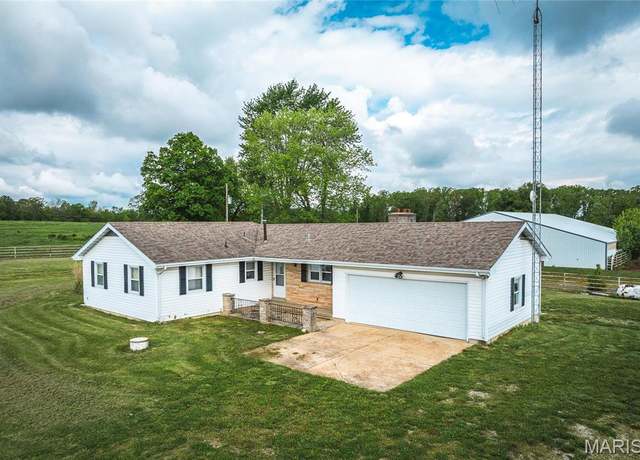 Property at 24265 Vinyard Rd, Cuba, MO 65453, 3 beds, 1.5 baths