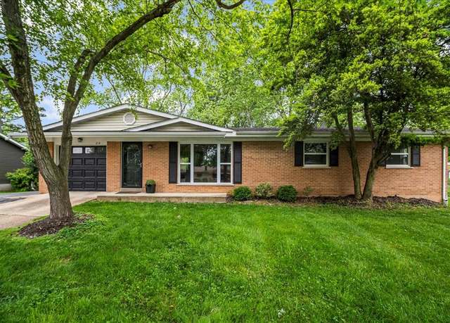 Property at 214 Flesher Dr, Ellisville, MO 63011, 3 beds, 3 baths