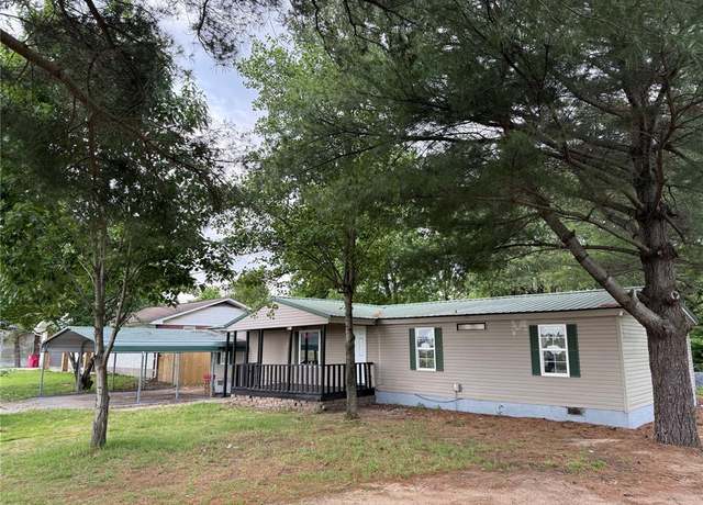 Property at 2019 State Highway H, Sikeston, MO 63801, 4 beds, 2.5 baths