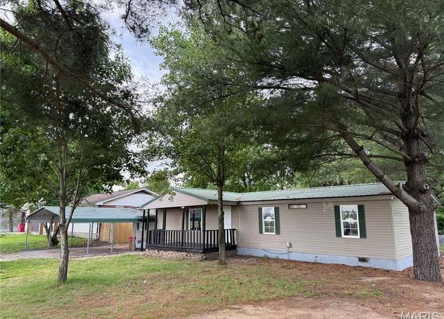 Property at 2019 State Highway H, Sikeston, MO 63801, 4 beds, 2.5 baths