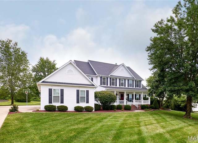 Property at 5326 Lancelot Dr, Weldon Spring, MO 63304, 4 beds, 5.5 baths