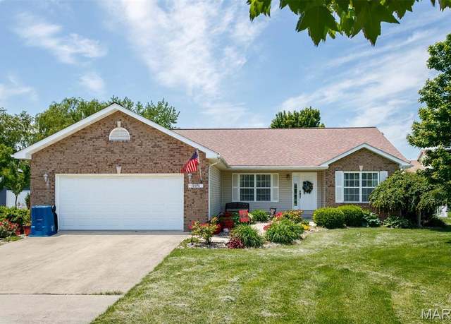 Property at 12690 Iberg Rd, Highland, IL 62249, 4 beds, 3 baths
