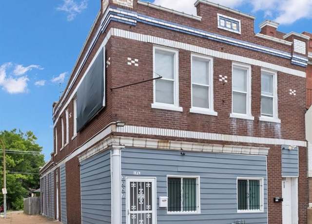 Property at 3227 Chippewa St, St Louis, MO 63118, 2 beds, 3 baths