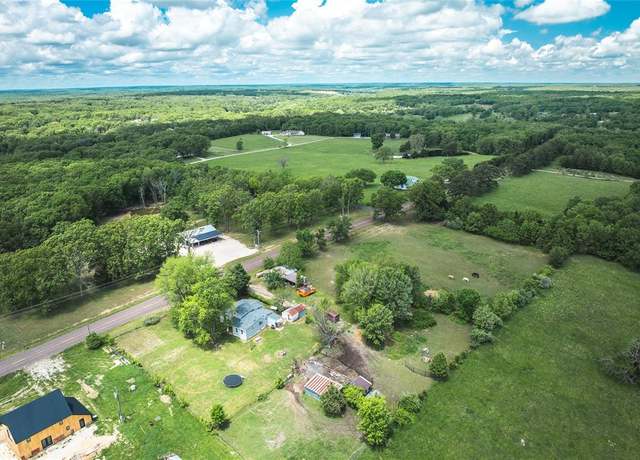 Property at 1787 Highway P, Cuba, MO 65453, 2 beds, 1.5 baths