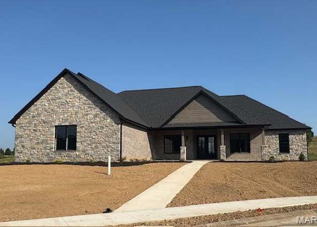 Property at 1528 Brunston Dr, Cape Girardeau, MO 63701, 4 beds, 2.5 baths