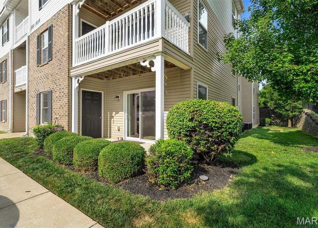 Property at 1011 Saravalle Dr, St Peters, MO 63376, 2 beds, 2 baths