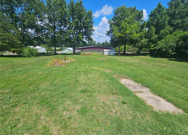 Property at 55 Picardy Ln, Ste Genevieve, MO 63670